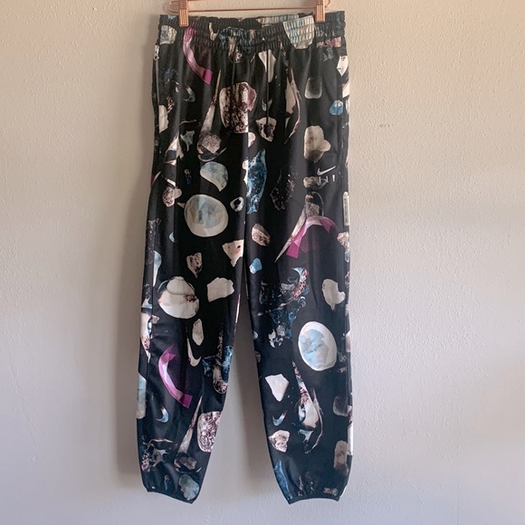 Nike Pants - Nike joggers